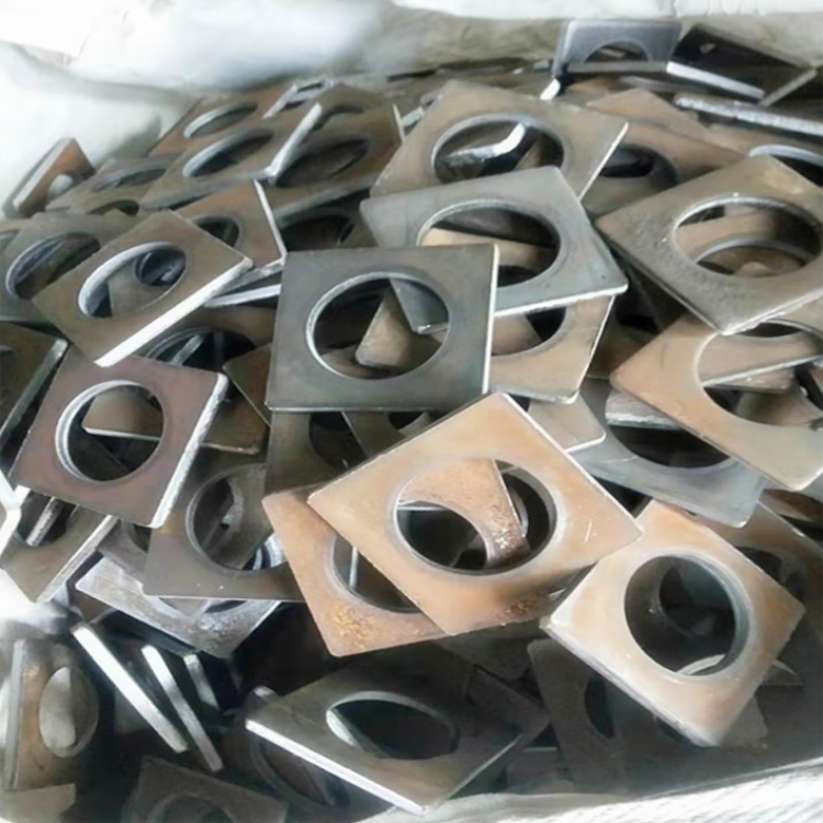  衝壓（yā）件廠是怎（zěn）麽修理崩刃的模具的