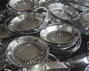 彈性卸料（liào）板在五金衝（chōng）壓件加工過程中的作用