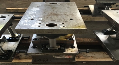 模具（jù）製造